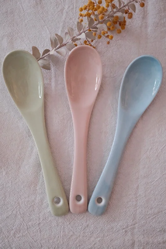 Luxury gold-trimmed plates-Japan Made Ceramic Spoon