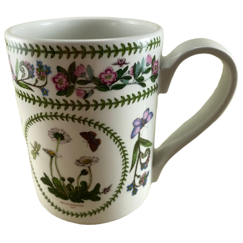 Luxury gold-accented tumblers-Bellis Perennis Daisy Susan Williams-Ellis Variations Mug Portmeirion