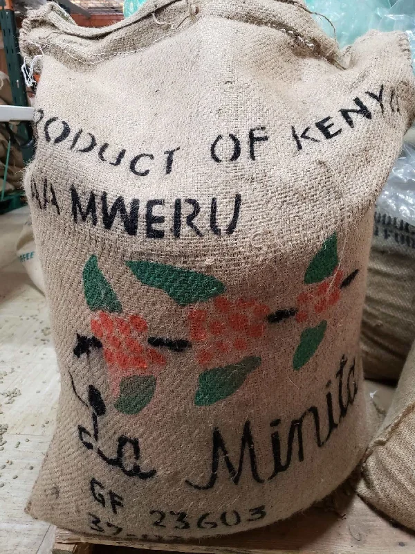 Trendy reusable coffee cups-Kenya Mweru