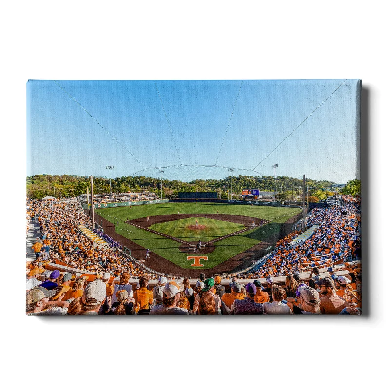 Elegant etched glass lanterns-Tennessee Volunteers - Lindsey Nelson Stadium 2024