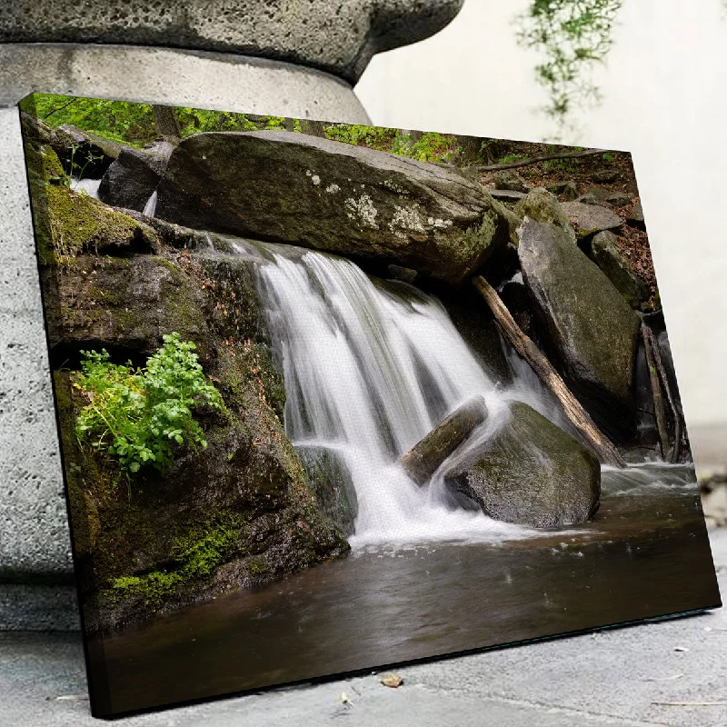 Casual outdoor decorative pillows-Waterfall Portrait